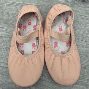 So Dance little girls Ballet Slippers